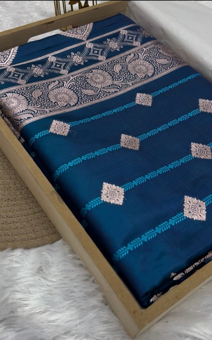 Peacock Banarasi Mashru Silk Saree