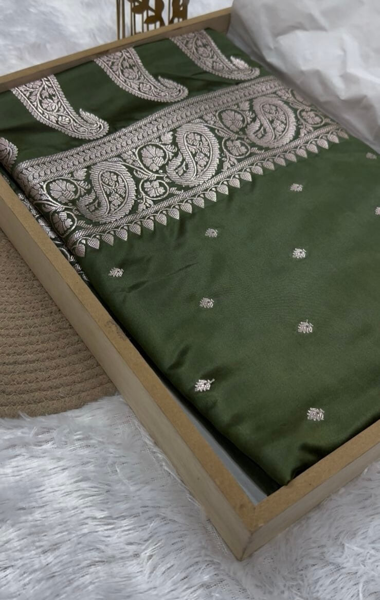 Mehendi Banarasi Mashru Silk Saree